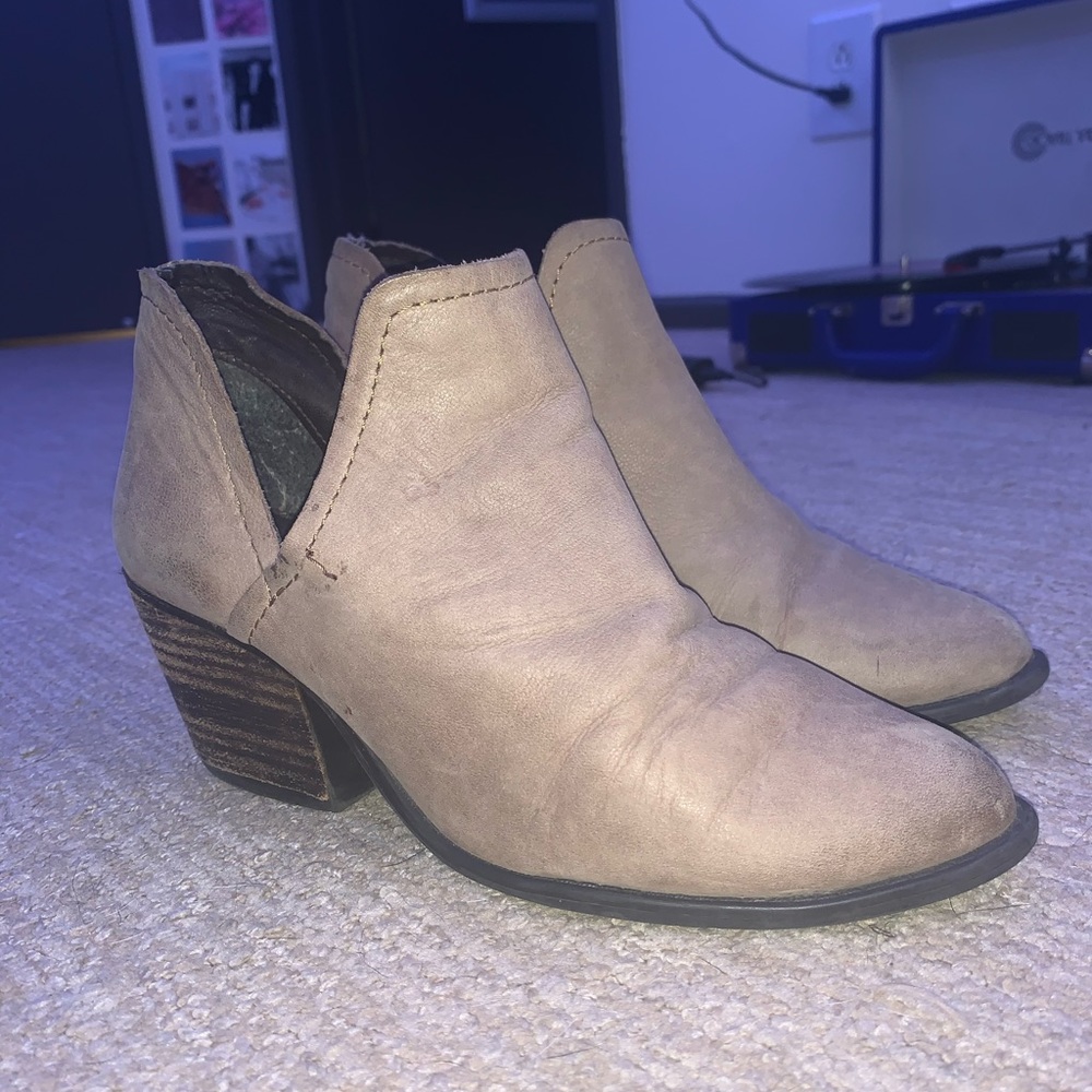 Steve maxed booties